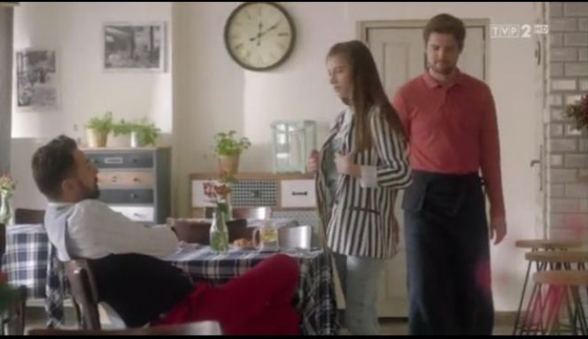 O mnie się nie martw 8 odc. 10. Helenka (Maja Kwaśny), Igor (Kamil Kula), Filip (Piotr Jankowski)