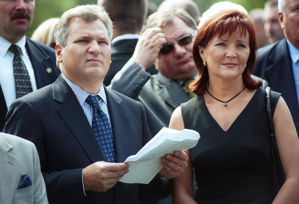 Wszystkie fryzury Jolanty Kwaśniewskiej