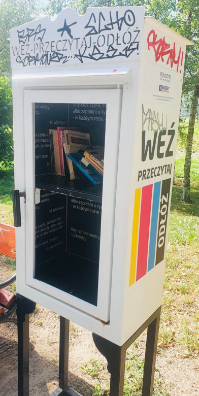 Wandale upatrzyli sobie "Plenerowe biblioteczki"