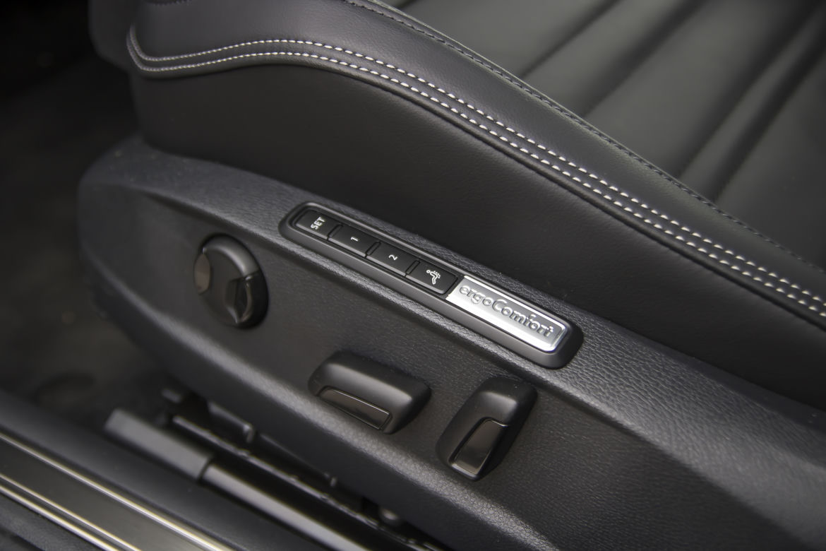 Volkswagen Passat Variant R-Line Edition 2.0 TDI 240 KM DSG7 4MOTION