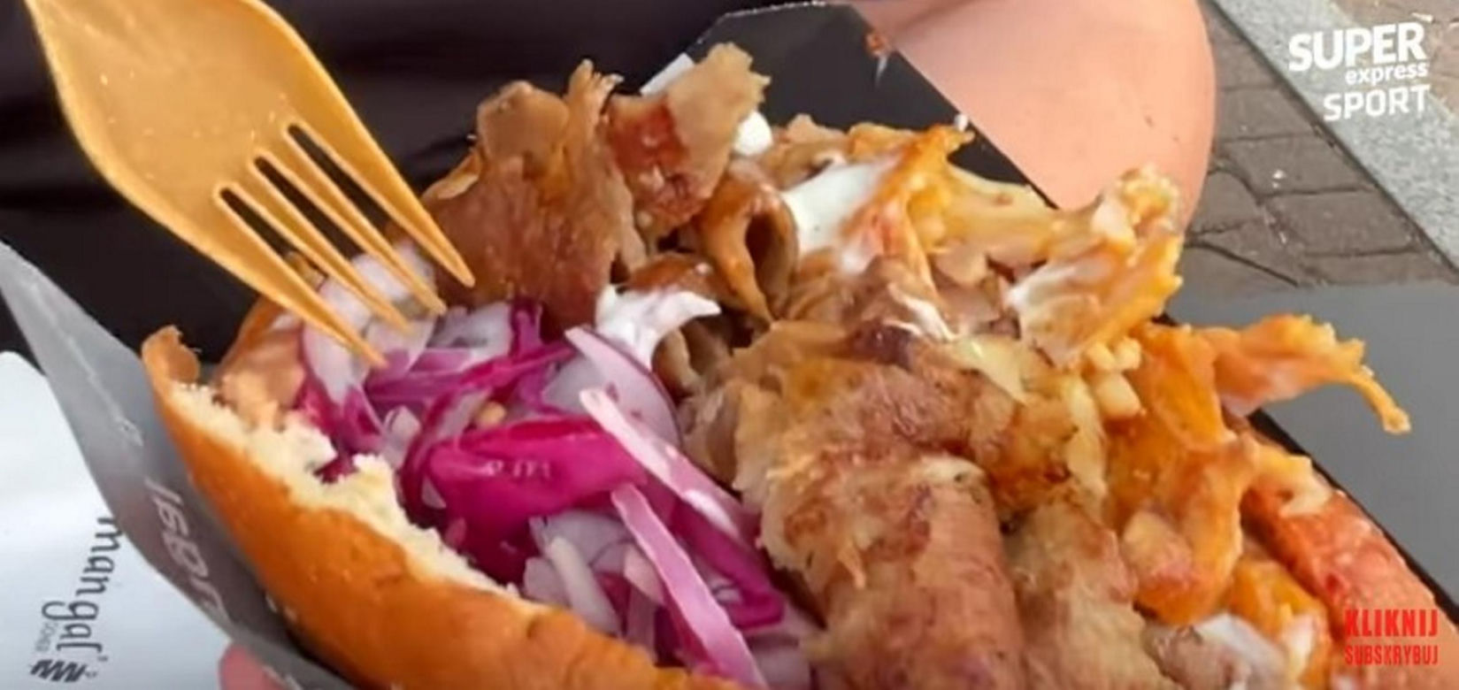 Lukas Podolski i jego kebab. Testujemy