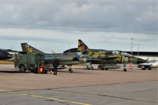 Myśliwce Draken i Viggen