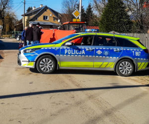 Tragedia przy pracy. Rolnik zginął pod maszyną