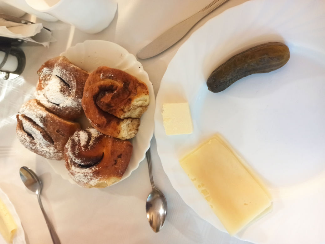 Posiłki w sanatorium. Tym nas karmią na śniadanie, obiad i kolację