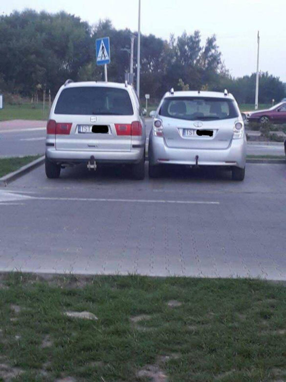 Mistrzowie Parkowania ze Starachowic i okolic. Musicie to zobaczyć