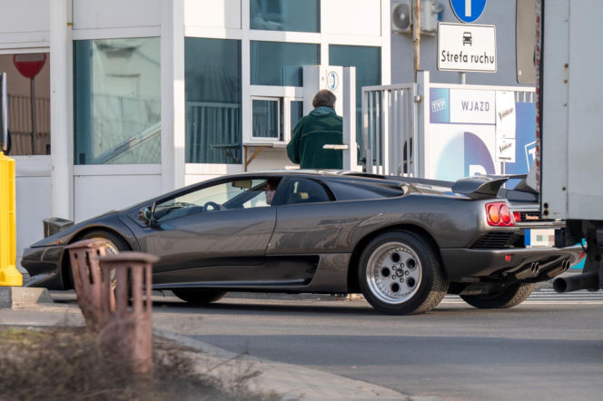 Maciej musiał przeżywa tortury w Lamborghini