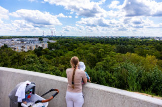 Setki bloków „nigdzie” już teraz, tramwaj może za 15 lat. O metro lepiej nie pytaj