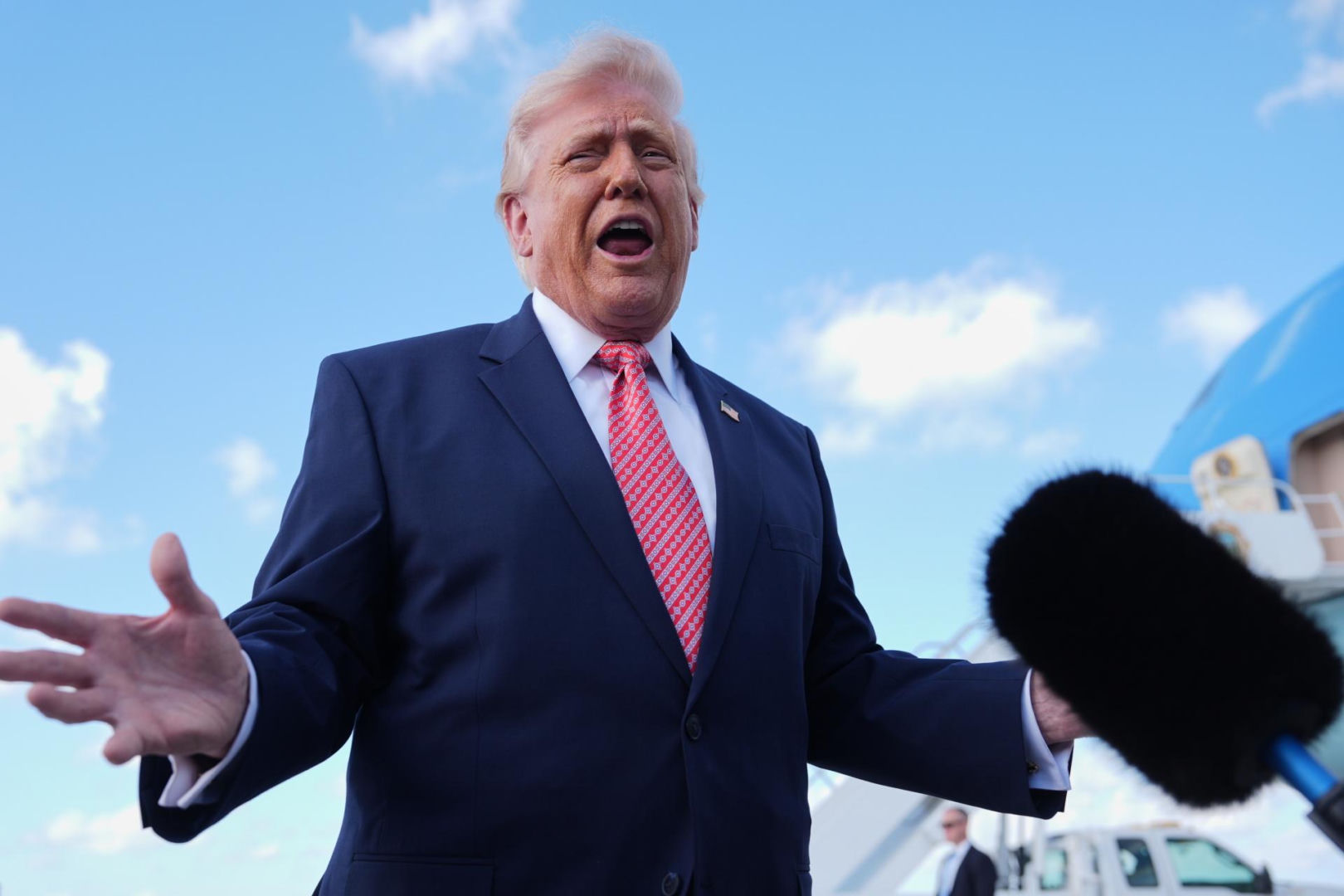 Tron dla Trumpa