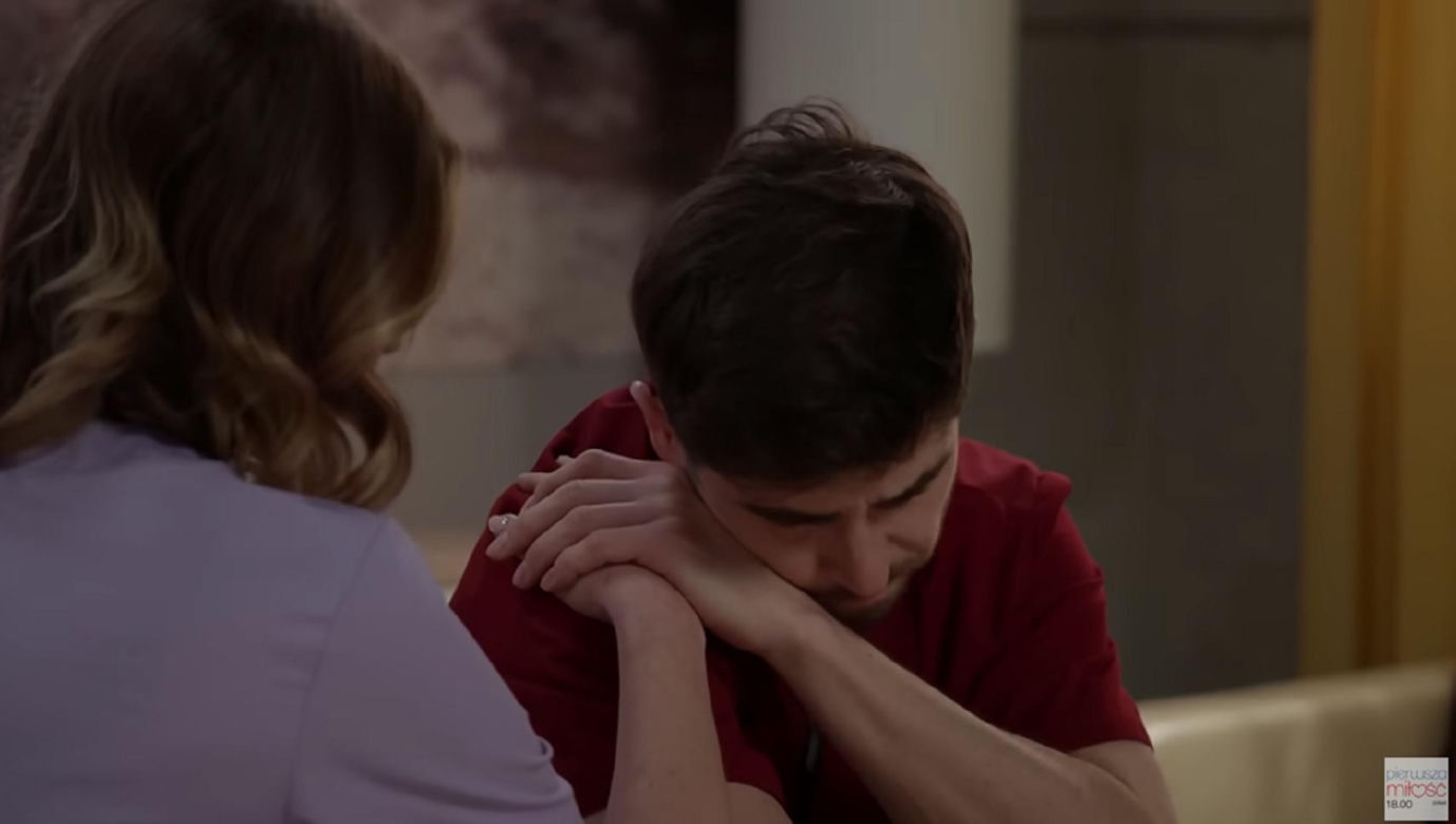 Pierwsza miłość odc. 4024. Kacper (Damian Kulec), Maja Łapacz (Julia Kamińska)
