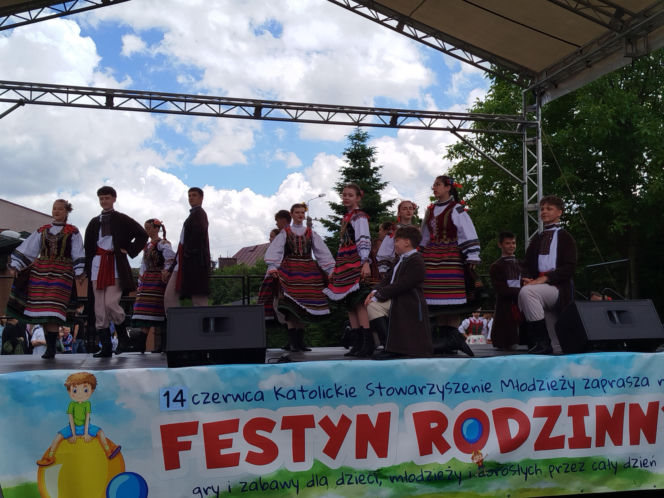 Festyn Rodzinny młodzieży z KSM w Siedlcach 2026 przyciągnął tłumy