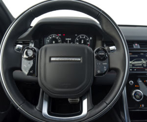 Land Rover Discovery Sport 2.0P 200 KM AT9 AWD R-Dynamic HSE