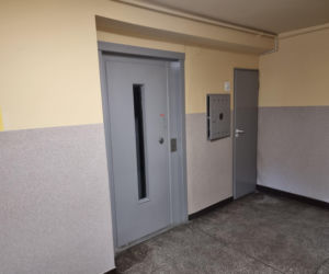 Koniec z windami w starych blokach w Polsce? Ministerstwo zdecydowało