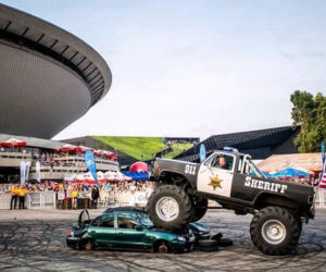 Widowiskowe Monster Truck w Grudziądzu! Zobacz kaskaderskie show na stadionie żużlowym