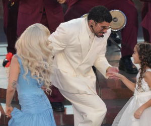 Halftime show na Super Bowl 2026: Bad Bunny, Lady Gaga, Pedro Pascal, Cardi B, John Bon Jovi i smaczki polityczne