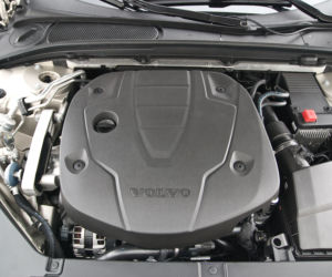 Volvo S90 D4