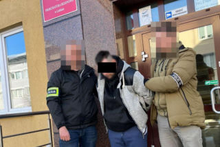 Podawał się za lekarza z OIOM-u. W środku nocy przyszedł po pieniądze na leczenie