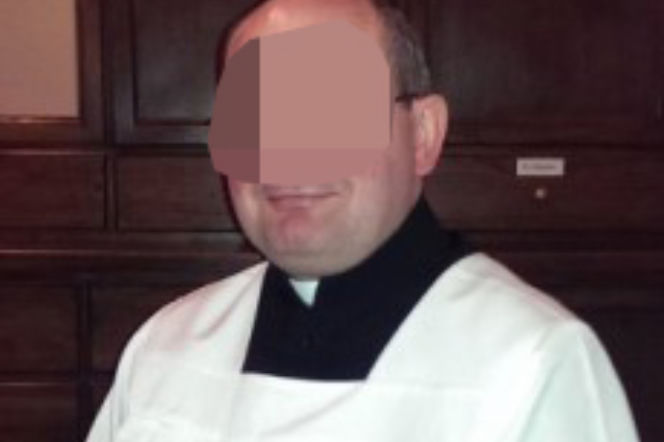 Ksiądz polował w sieci na chłopców?