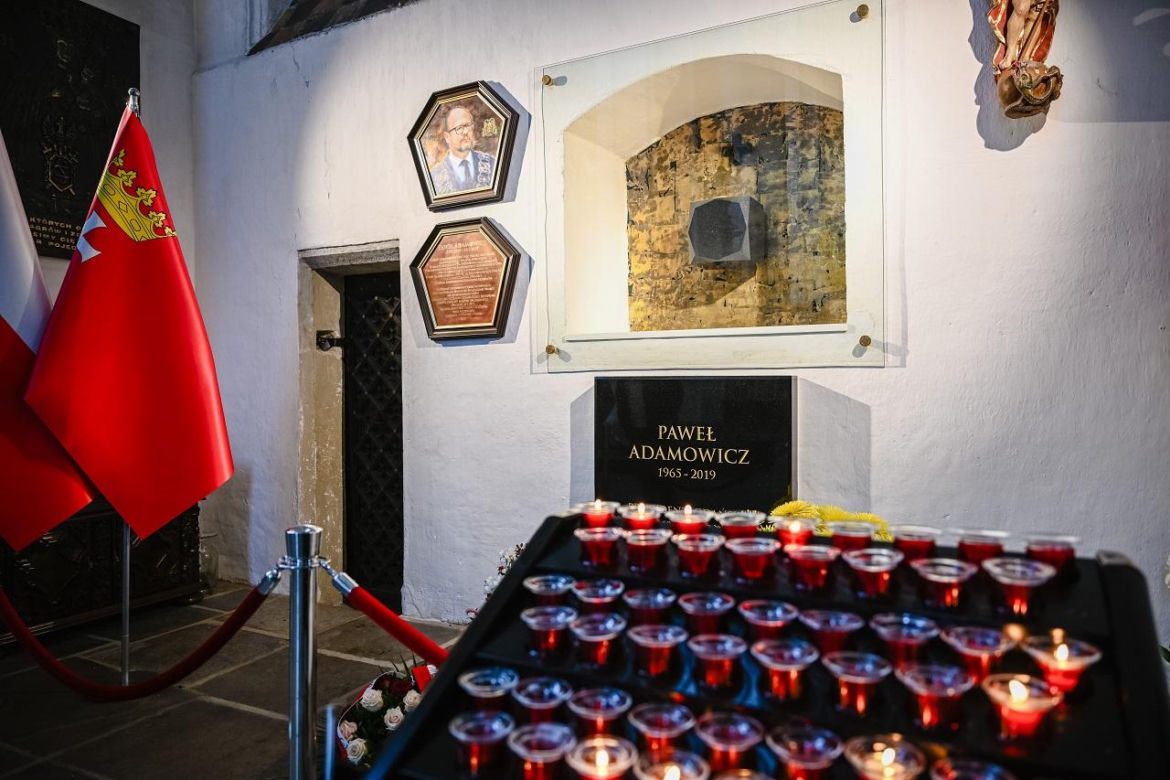 Grób Pawła Adamowicza