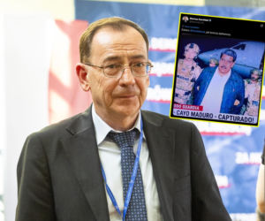 Politycy PiS zrównali Tuska i Maduro. Ekspert od wizerunku ich rozgryzł! Zaskakujące, jaki jest ich ukryty cel