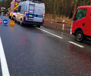 Wypadek w Pędzwie - BMW zmasakrowane