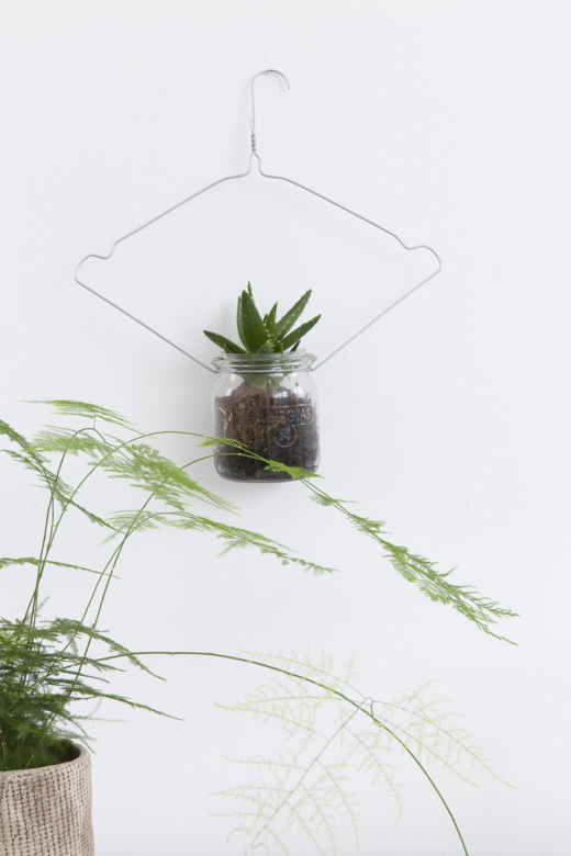 DIY: uchwyt na rośliny