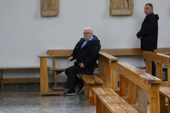 Lech Wałęsa bez temblaka