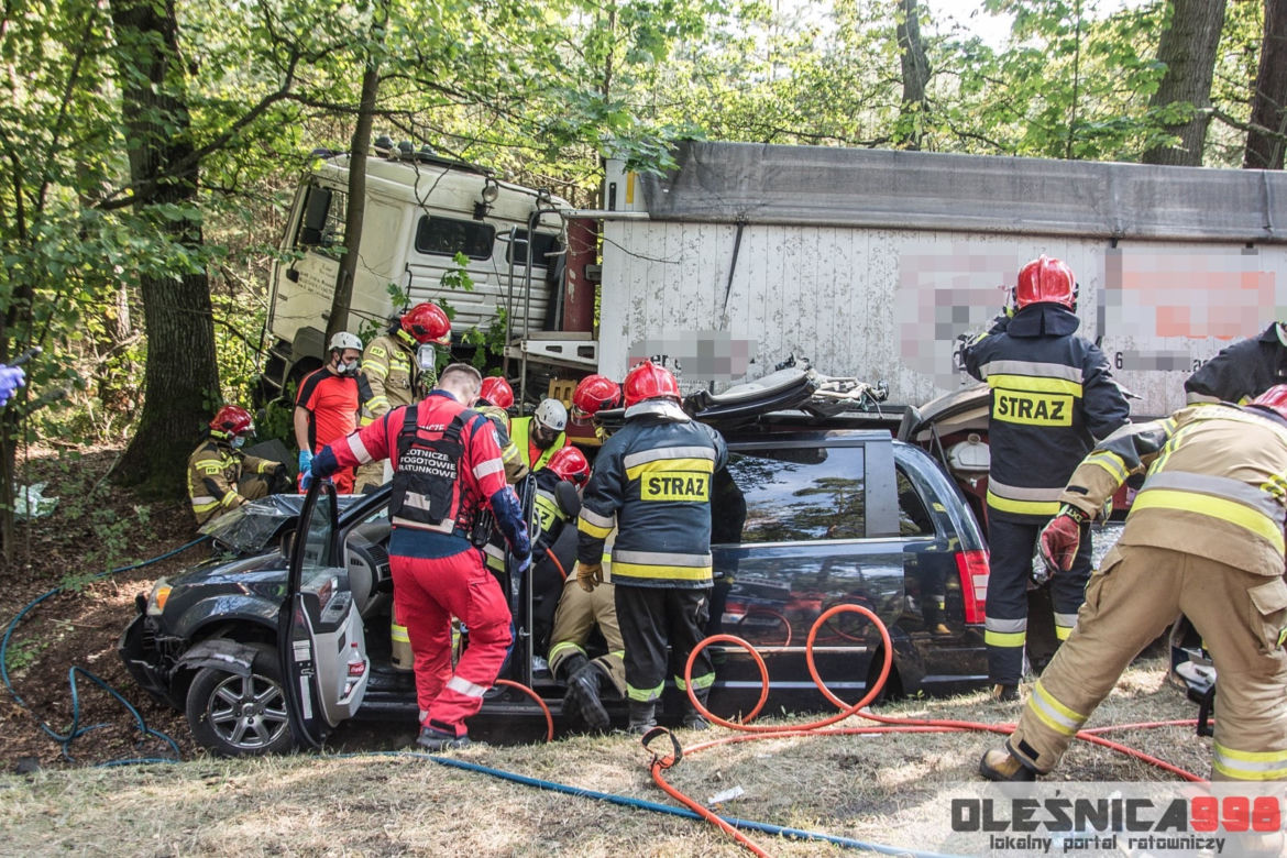 Groźny wypadek pod Oleśnicą