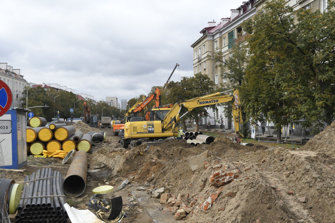 Pięć dni będą bez ogrzewania i ciepłej wody. Mieszkańcy cierpią przez budowę tramwajarzy 