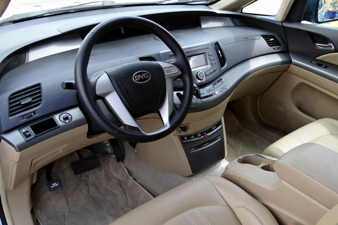 BYD E6 - elektryczne auto z Chin
