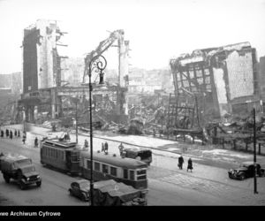 Warszawa dawniej i dziś. Dworzec Główny