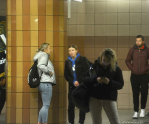 Maseczki ochronią nas przed 4 falą