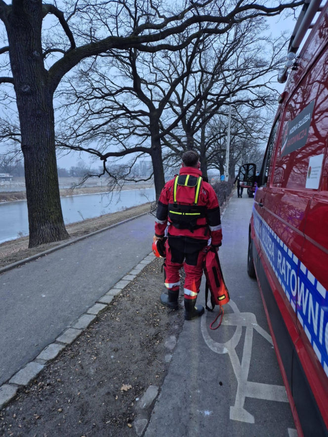 Dramat na rzece we Wrocławiu. Pod chłopcem załamał się lód