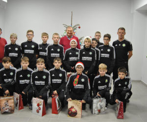 Sportowe mikołajki z GKS Wikielec i gminą Iława