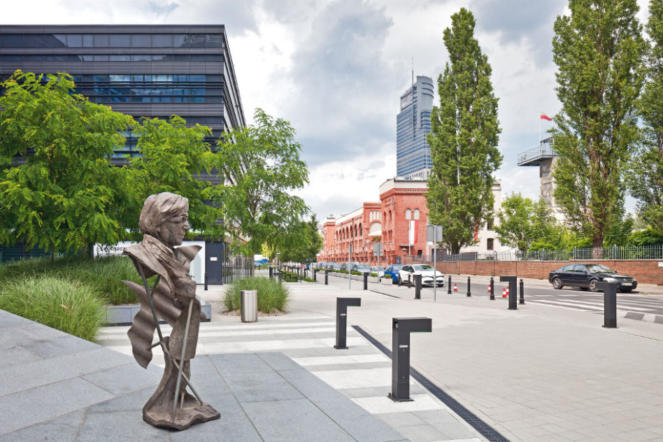 Wola Center