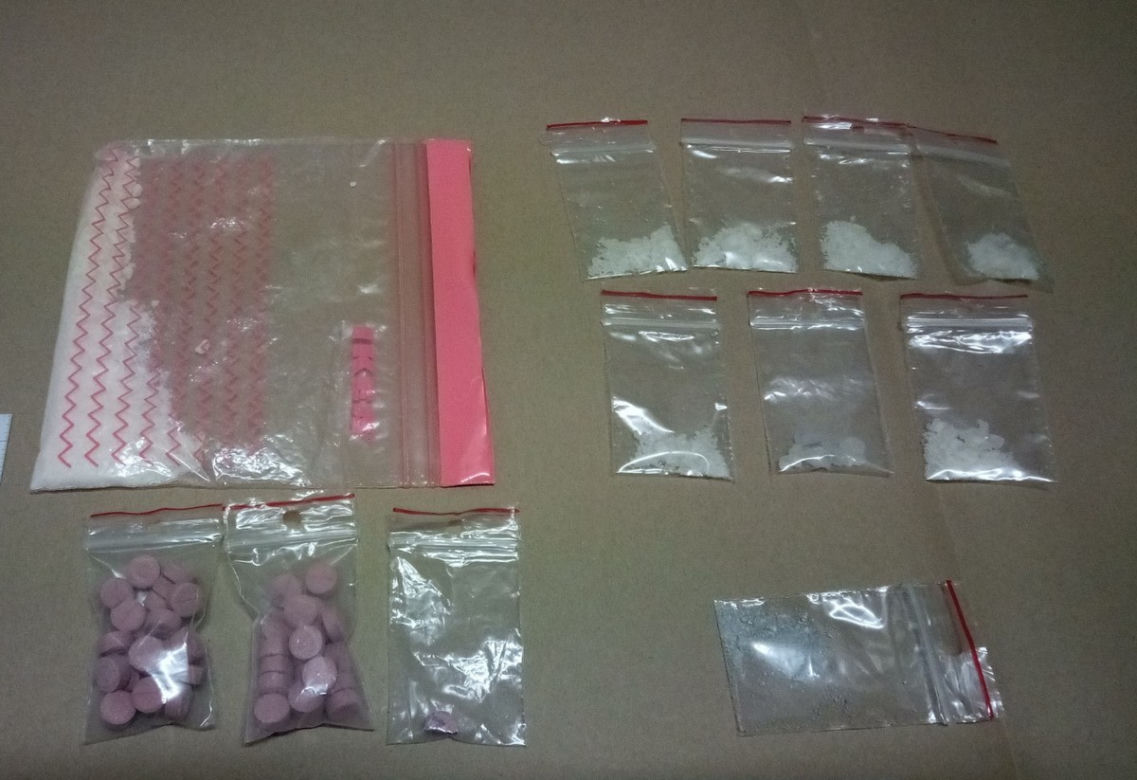Kokaina, amfetamina marihuana, MDMA, tabletki ekstazy i dopalacze. 30-latek ma kłopoty