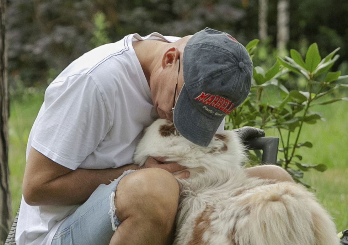 Michał Kamiński walczył z kosiarkami i trawą