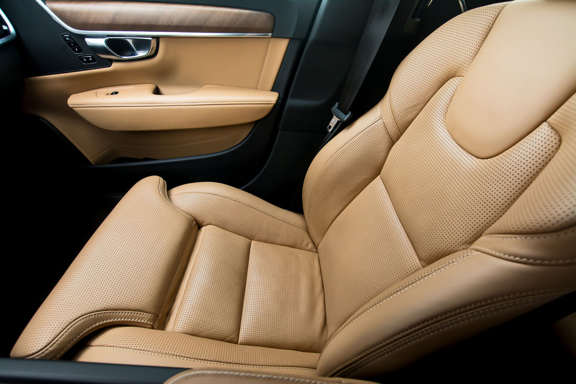 Volvo V90 D5 235 KM AWD Summum