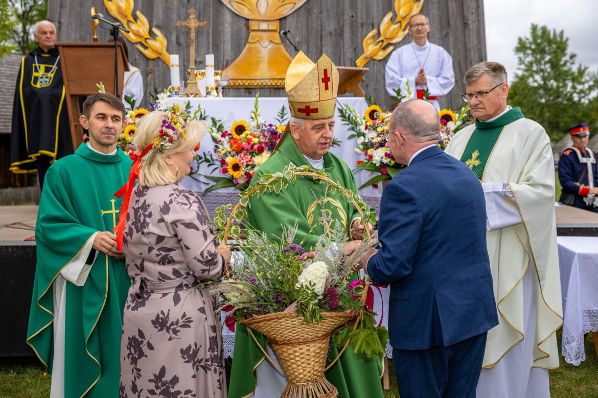 25. Świętokrzyskie Dożynki Wojewódzkie w Tokarni