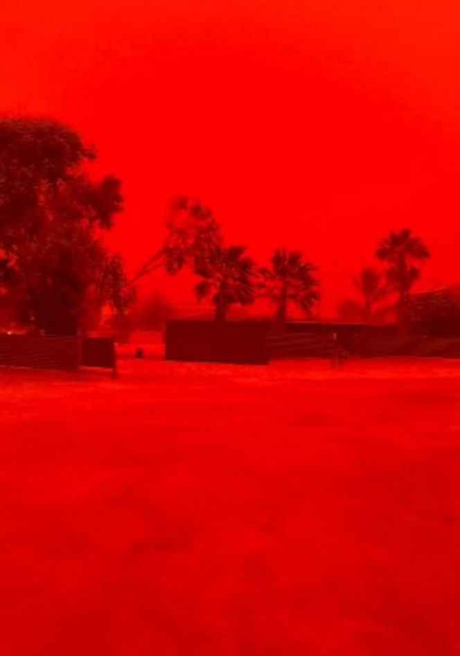 Czerwone niebo nad Australią