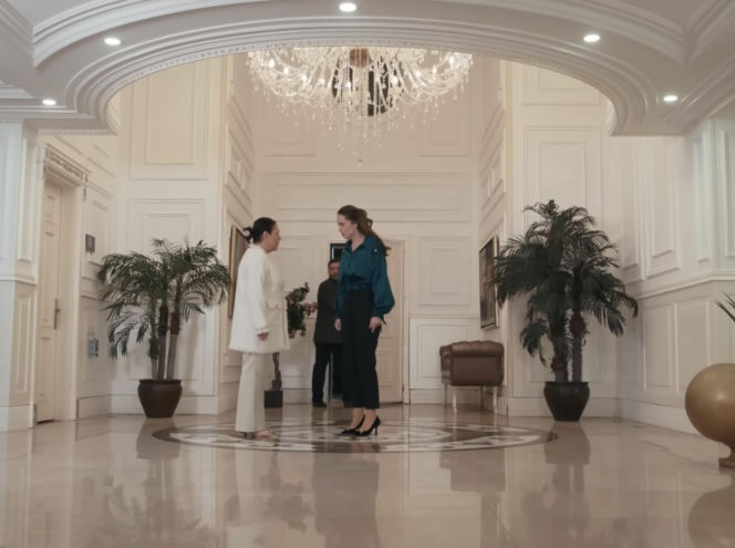 Panna Młoda, odcinek 18. Mukadder, Beyza