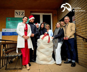 Więźniowie uszyli maskotki i poduszki dla małych pacjentów Szpitala Miejskiego w Siedlcach