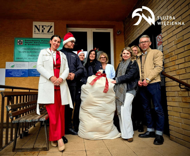 Więźniowie uszyli maskotki i poduszki dla małych pacjentów Szpitala Miejskiego w Siedlcach