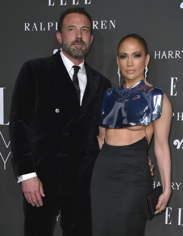 Jennifer Lopez pokazała choinkę. Wprost niewyobrażalne! Złoto aż cieknie w willi za setki milionów
