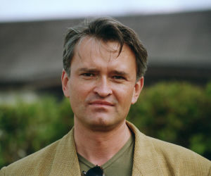 Kiedyś Plebanię oglądały miliony. Jak dziś wyglądają aktorzy z kultowego serialu TVP?