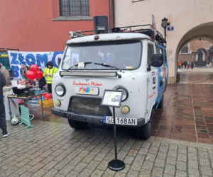 34. finał WOŚP w Krakowie. Legendarne pojazdy ZŁOMBOL na Małym Rynku