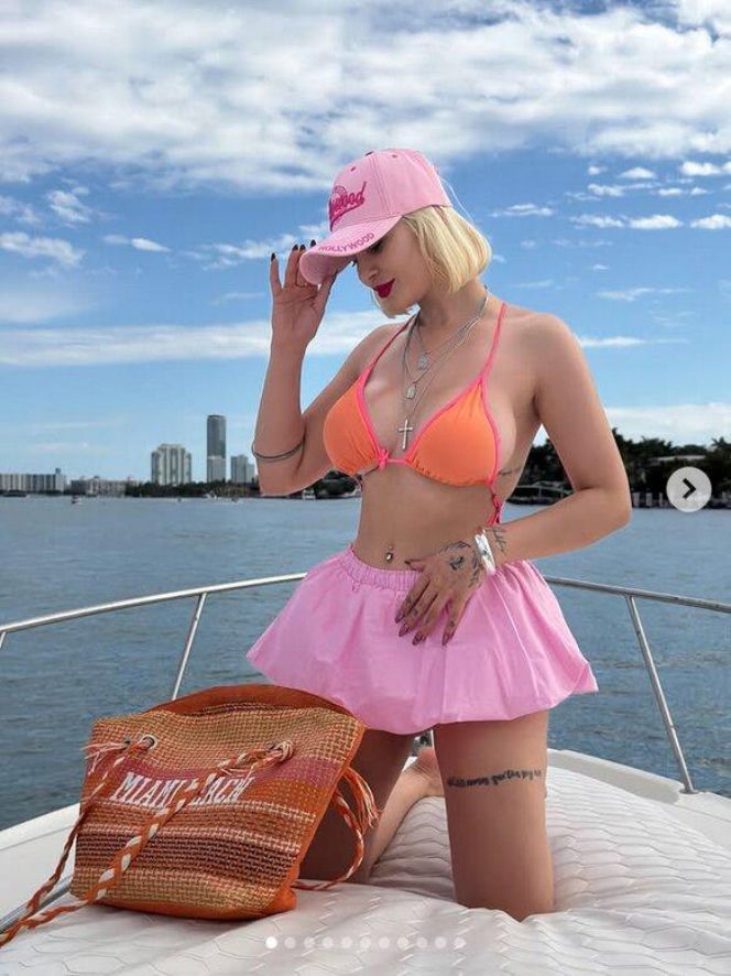 Niepokojące posty i nagła śmierć. Co wydarzyło się w domu 27-letniej influencerki?