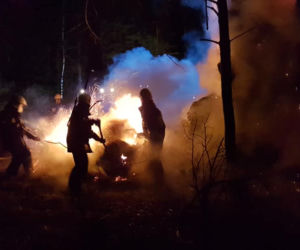 Sokólscy policjanci zatrzymali 50-latka podejrzanego o podpalenie 70 bel słomy na terenie gminy Suchowola