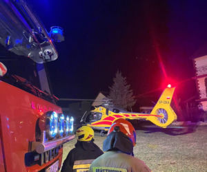 12-latkę z objawami zatrucia tlenkiem węgla do szpitala zabrał śmigłowiec LPR