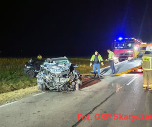 Odechów. Jedna osoba nie żyje, rodzina z dzieckiem w szpitalu. Sprawca wypadku zaatakował kobietę?! [WIDEO, ZDJĘCIA]
