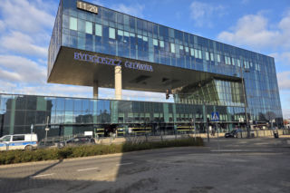 Kiedyś straszył pasażerów, a teraz jest chlubą miasta! Tak zmienił się dworzec PKP w Bydgoszczy